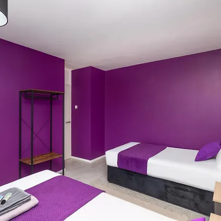Newhall By Alt-stay Contractor - 3 Bed Contractor With Parking, Wi-fi & Full Kitchen - Ideal For Long * 利兹