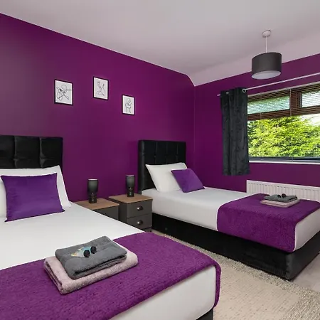 度假居 Newhall By Alt-stay Contractor - 3 Bed Contractor With Parking, Wi-fi & Full Kitchen - Ideal For Long