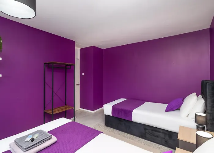 Newhall By Alt-Stay Contractor Accommodation - 3 Bed Contractor Home With Parking, Wi-Fi & Full Kitchen - Ideal For Long Stays * Лідс